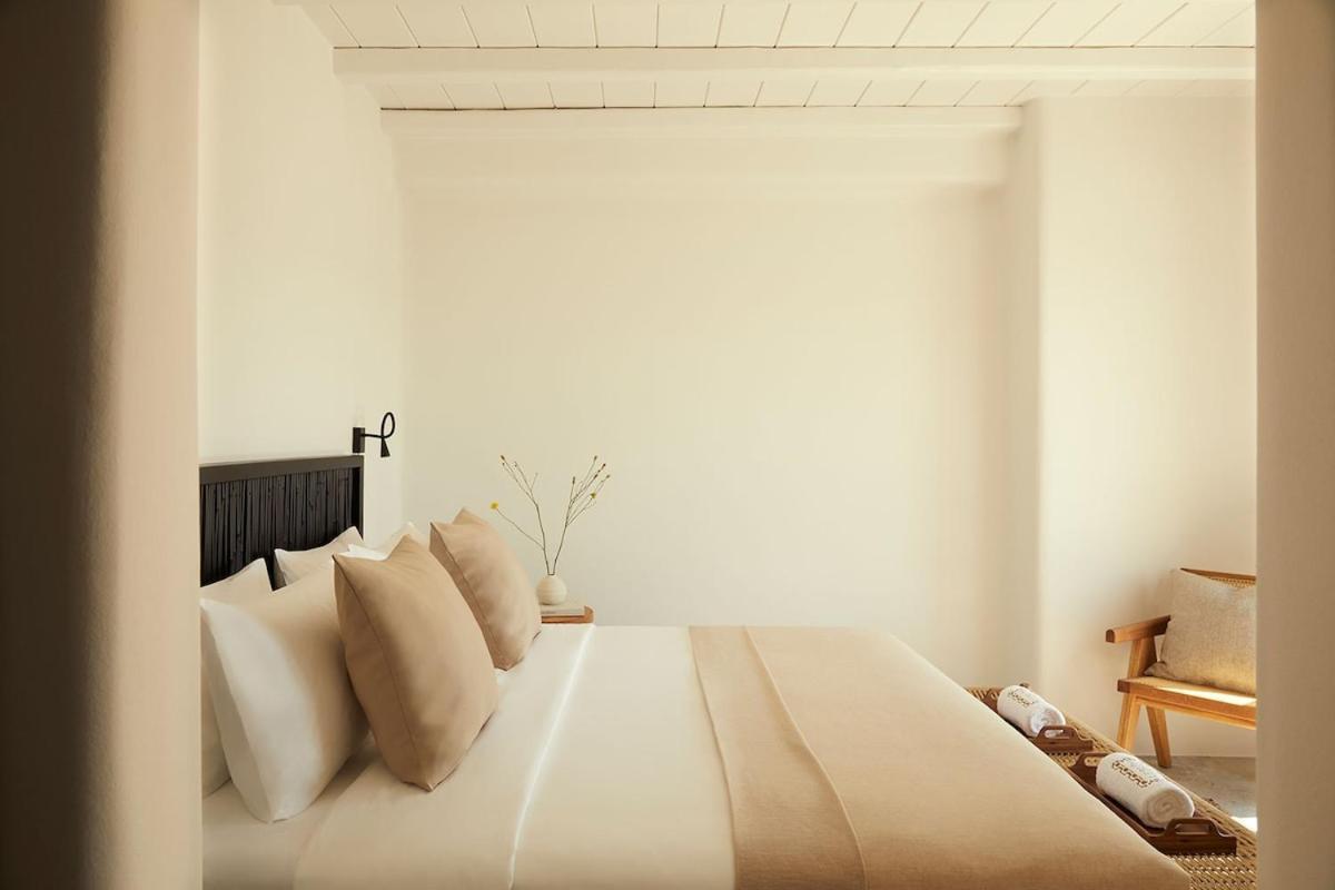 Leblon Mykonos * Kalo Livadi