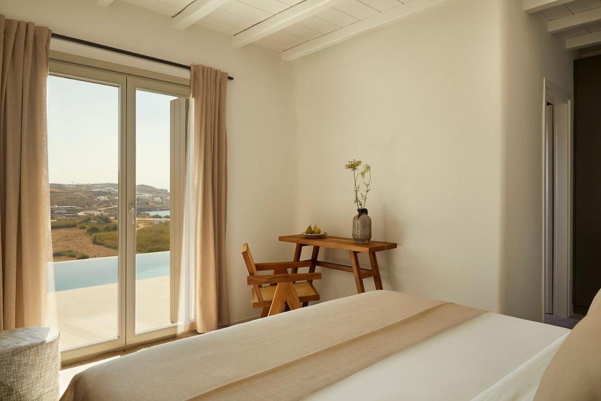 Leblon Mykonos Kalo Livadi