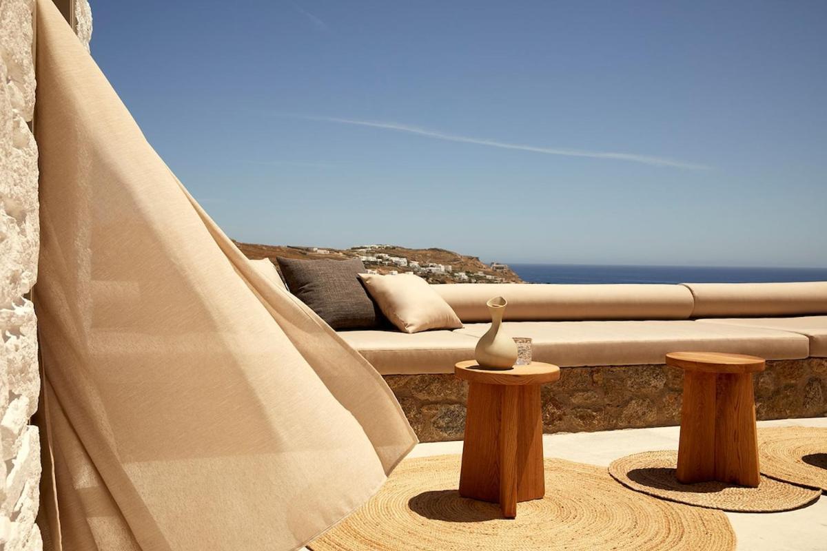 Leblon Mykonos *